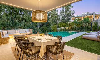 Sofisticada villa de nueva construcción en venta con fácil acceso a todos los servicios en Nueva Andalucía, Marbella 71539 