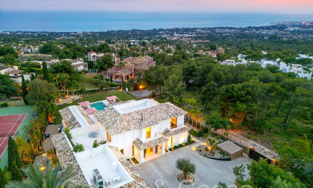 Villa de lujo en venta con estilo arquitectónico mediterráneo en la zona residencial de Sierra Blanca en la Milla de Oro de Marbella 71592