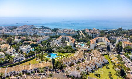 Apartamento con jardín de 3 dormitorios en venta a poca distancia de Puerto Banús, Marbella 71806