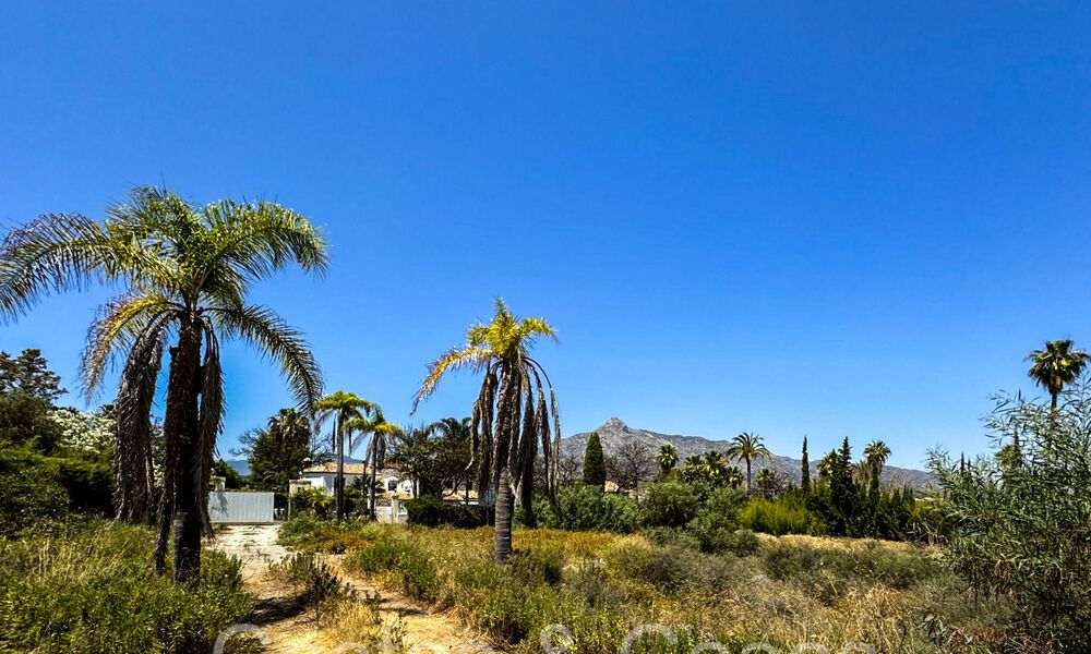 Parcela edificable con proyecto exclusivo en venta para una villa de lujo, con vistas al mar y a poca distancia de Puerto Banús, Marbella 71839