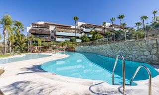 Moderno apartamento en venta en el prestigioso 5* Golf Resort Los Flamingos en la Nueva Milla de Oro, Marbella - Benahavís 71684 