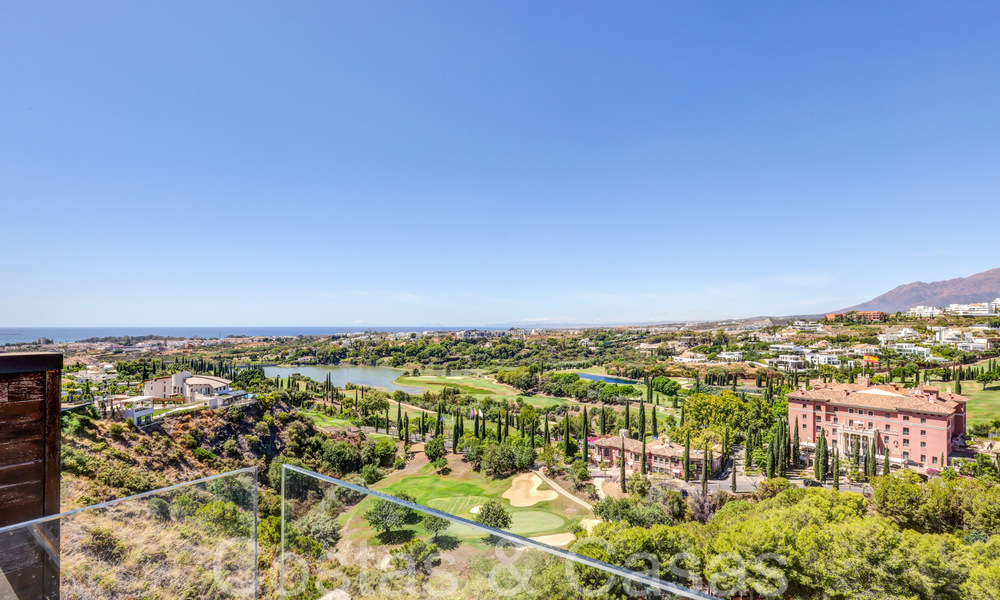 Moderno apartamento en venta en el prestigioso 5* Golf Resort Los Flamingos en la Nueva Milla de Oro, Marbella - Benahavís 71712