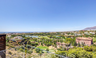 Moderno apartamento en venta en el prestigioso 5* Golf Resort Los Flamingos en la Nueva Milla de Oro, Marbella - Benahavís 71712 