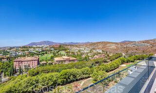 Moderno apartamento en venta en el prestigioso 5* Golf Resort Los Flamingos en la Nueva Milla de Oro, Marbella - Benahavís 71713 