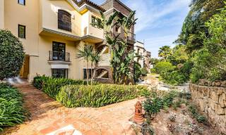 Listo para entrar a vivir, espacioso apartamento de 3 dormitorios en venta rodeado de campos de golf en Benahavis - Marbella 72154 