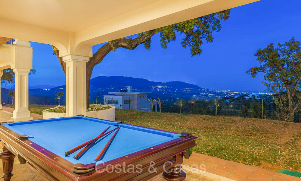 Majestuosa villa de estilo mediterráneo en venta, con vistas al mar, en un entorno natural al este de Marbella centro 72176