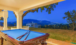 Majestuosa villa de estilo mediterráneo en venta, con vistas al mar, en un entorno natural al este de Marbella centro 72176 