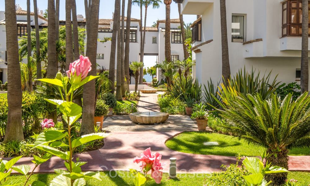 Apartamento completamente reformado en venta en Puente Romano en la Milla de Oro de Marbella 72397