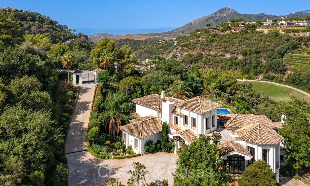 Prestigiosa villa de lujo española en venta junto al campo de golf en La Zagaleta, Benahavis - Marbella 72452