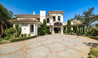 Prestigiosa villa de lujo española en venta junto al campo de golf en La Zagaleta, Benahavis - Marbella 72454 