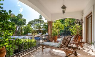 Majestuosa villa de estilo tradicional en venta, con vistas panorámicas al mar en Marbella - Benahavis 72555 