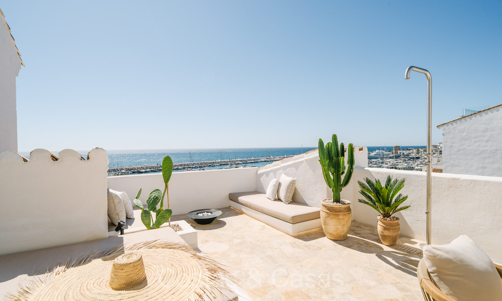 Precioso apartamento reformado con amplia terraza en venta con preciosas vistas en el puerto de Puerto Banús, Marbella 72606