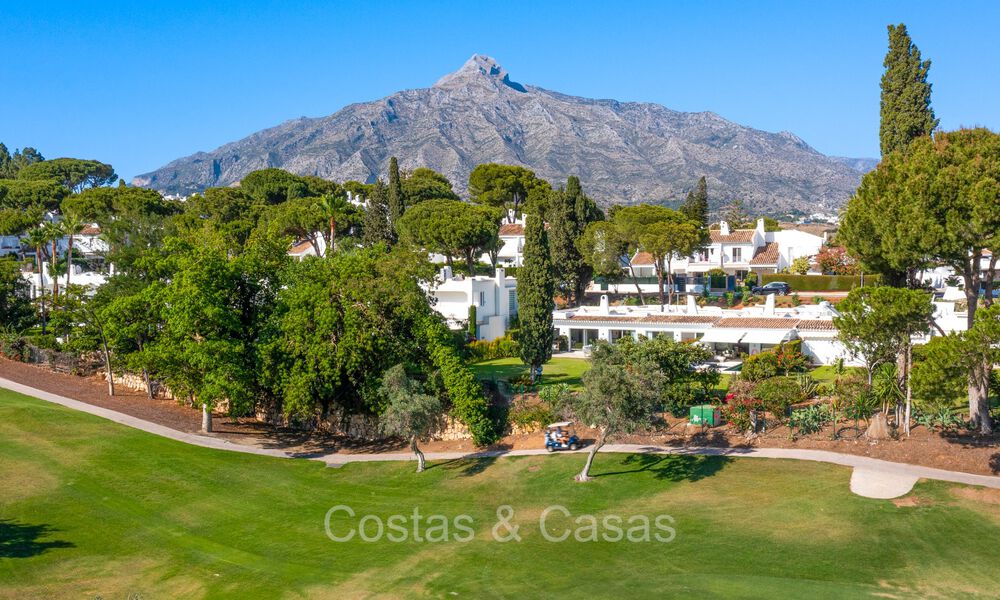 Villa mediterránea de una sola planta en venta junto al campo de golf Aloha en Nueva Andalucía, Marbella 72857