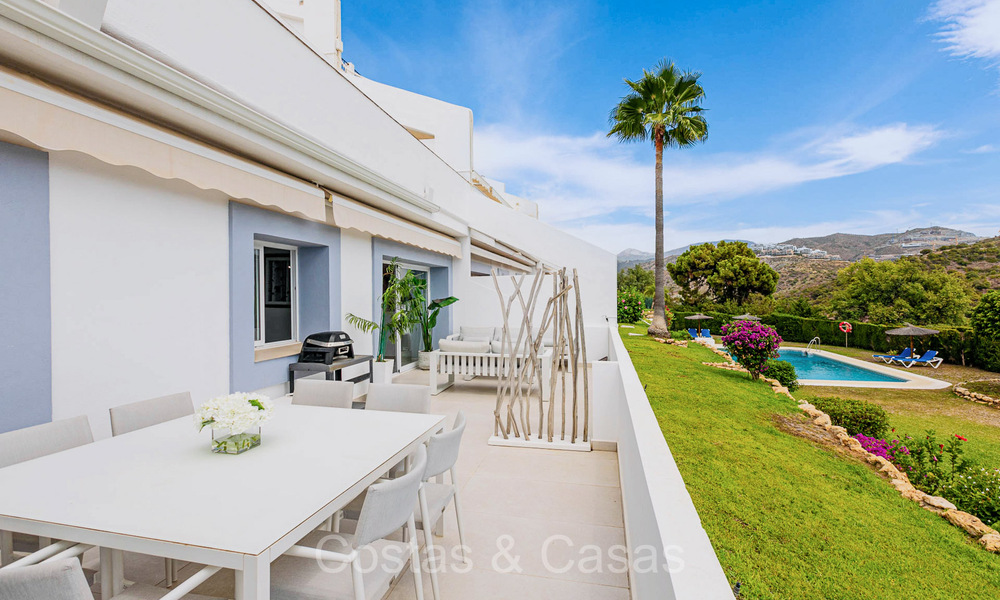 Prestigioso apartamento reformado en venta con amplia terraza en La Quinta golf resort, Benahavis - Marbella 72926