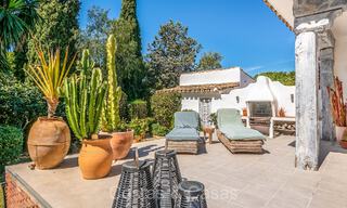 Encantadora villa de lujo de una sola planta en venta en una zona prestigiosa, Este de Marbella 73026 