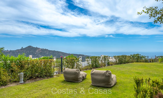 Listo para entrar a vivir, apartamento modernista con jardín y vistas al mar en venta, a poca distancia en coche del centro de Marbella 72889 