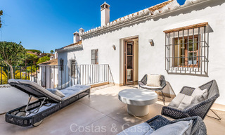 Prestigiosa casa adosada en venta en una exclusiva urbanización 'estilo pueblo' en la Milla de Oro de Marbella 73204 