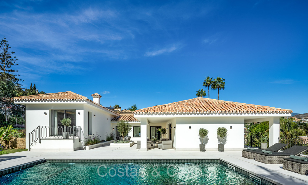 Sofisticada villa de lujo con un estilo arquitectónico mediterráneo moderno en venta en Nueva Andalucía, Marbella 73249