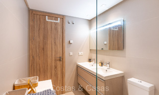 Listo para entrar a vivir, moderno apartamento de lujo en venta en excelente Benahavis - Marbella 73343 