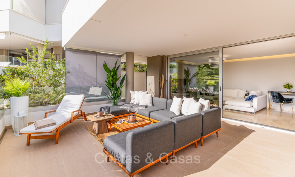 Listo para entrar a vivir, moderno apartamento de lujo en venta en excelente Benahavis - Marbella 73350