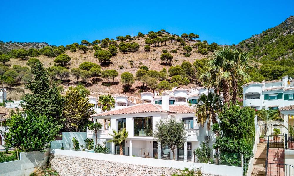 Hermosa villa de estilo mediterráneo contemporáneo en venta con vistas panorámicas al mar en las colinas de Mijas, Costa del Sol 73643