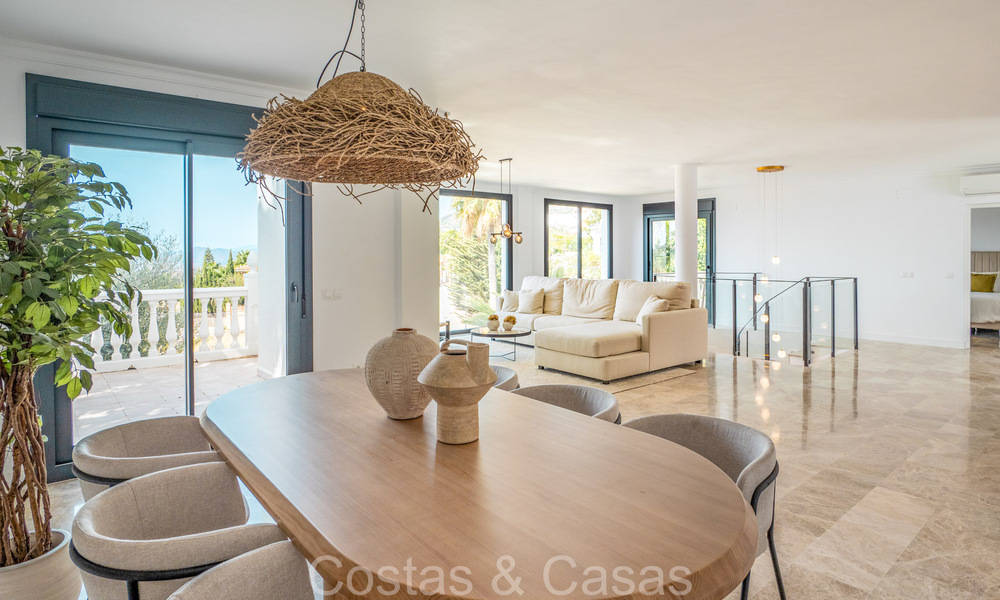 Hermosa villa de estilo mediterráneo contemporáneo en venta con vistas panorámicas al mar en las colinas de Mijas, Costa del Sol 73656