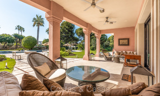 Impresionante villa de lujo en venta a un paso de la playa en la Nueva Milla de Oro entre Marbella y Estepona 74229 