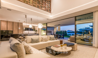 Casa de lujo lista para entrar a vivir en un innovador y lujoso complejo con vistas al mar, ubicada en la Milla de Oro de Marbella 74557 