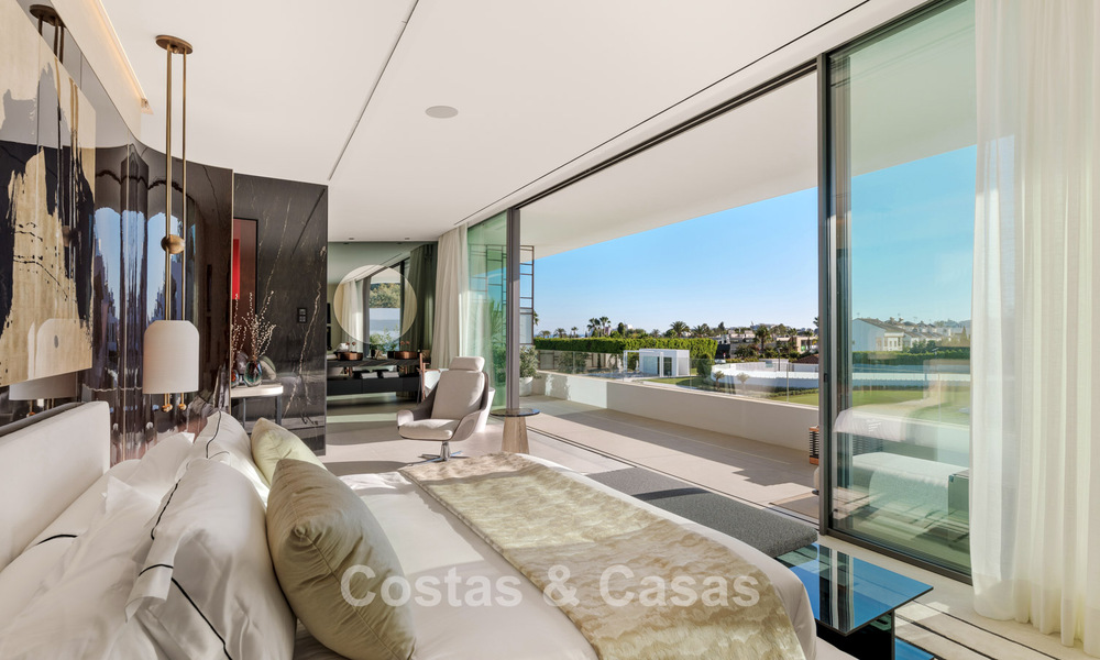 Casa de lujo lista para entrar a vivir en un innovador y lujoso complejo con vistas al mar, ubicada en la Milla de Oro de Marbella 74564