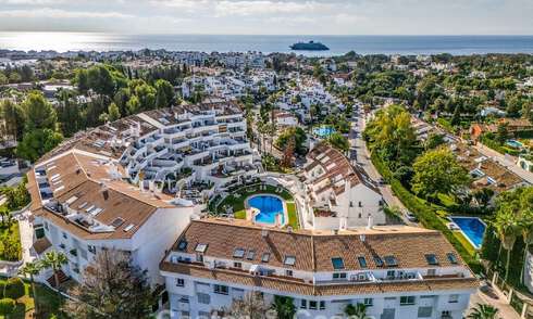 Apartamento contemporáneo reformado a poca distancia de todos los servicios y de la playa en Nueva Andalucía, Marbella 74644