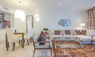 Amplia casa lista para entrar a vivir en venta a un paso del campo de golf en Benahavis - Marbella 773516 