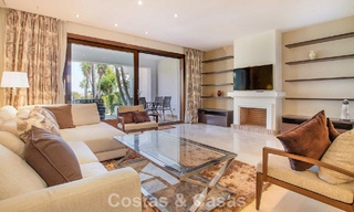 Amplia casa lista para entrar a vivir en venta a un paso del campo de golf en Benahavis - Marbella 773521 