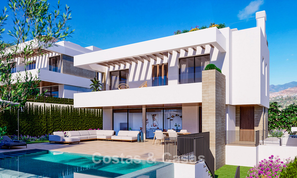 7 villas nuevas en venta a poca distancia de una hermosa casa club de golf en la Nueva Milla de Oro, Marbella - Estepona 773698