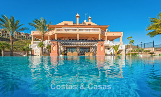 Impresionante villa en venta, junto al campo de golf en Mijas, Costa del Sol 774470 